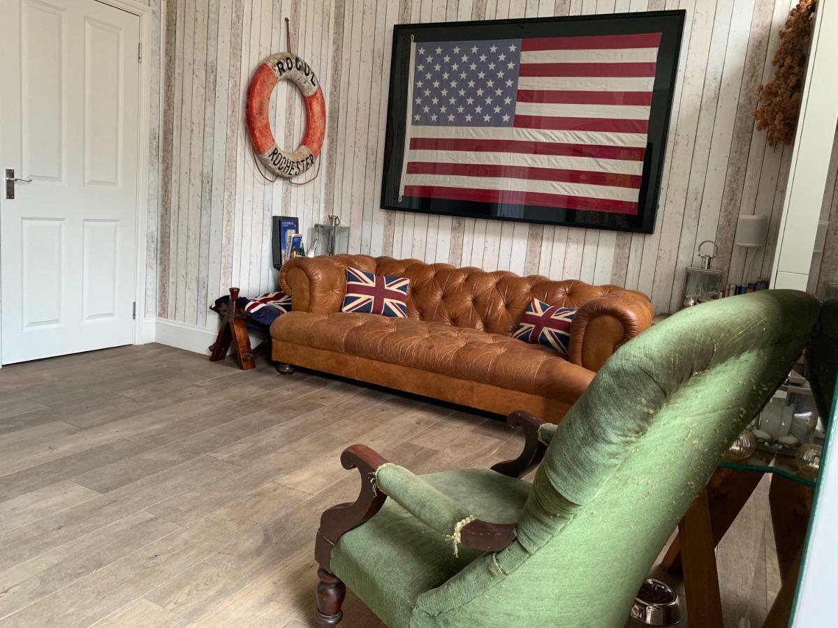 Waves Whitstable Villa Екстериор снимка